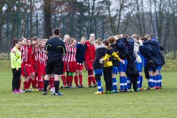 Bild 39 - C-Juniorinnen FSG-BraWie 08 - TuS Tensfeld : Ergebnis: 0:8